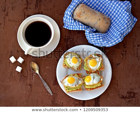 Сток-фото: Healthy Sandwich With Fresh Avocado And Fried Quail Eggs