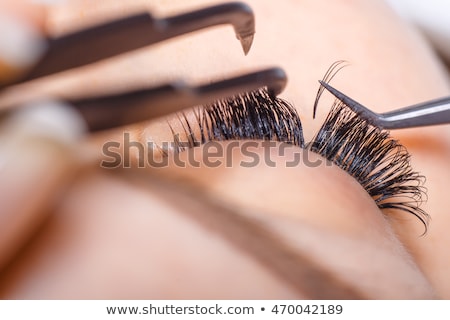 [[stock_photo]]: Ils · artificiels