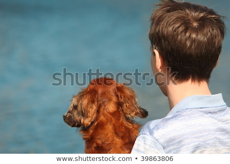 Stok fotoğraf: Enç · adam · ve · onun · dachshund · su · karşı · açık · arkadan · açık