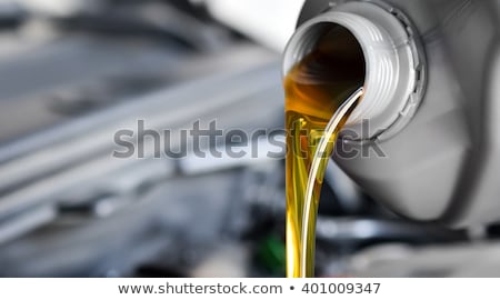Foto stock: Fresh Motor Oil