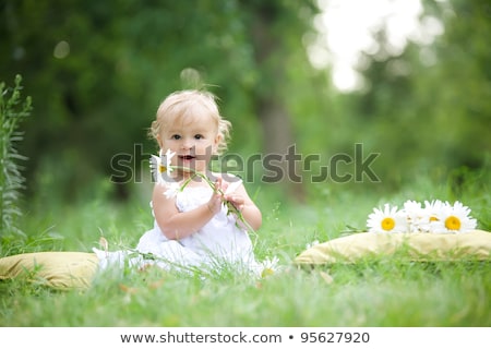 Foto stock: Baby On Grass