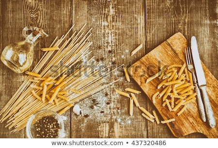 Zdjęcia stock: Retro Toned Whole Garlic On Table