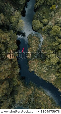 Foto d'archivio: Lake And Canoe Aerial View