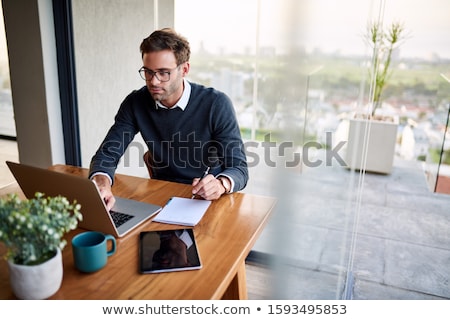 [[stock_photo]]: Lan · pour · ordinateur · portable · et · maison