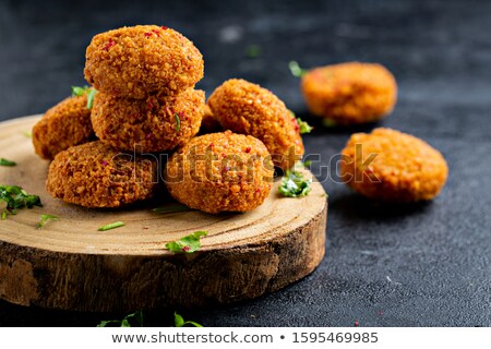 Foto stock: Pita Bread And Falafel