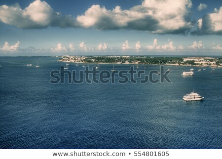 Stock foto: Georgetown Waterfront Cayman Islands