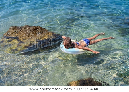 Foto stock: Beautiful Young Girl In Bikini