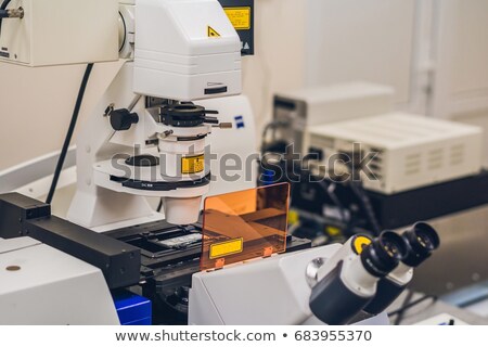 Zdjęcia stock: Confocal Microscope In Laboratory For Biological Samples Investigation
