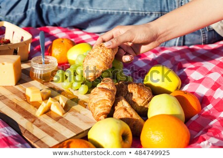 Stock foto: Fresh Fruit And Snacks On Picnic Blanket