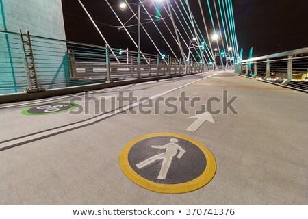 ストックフォト: Cyclist And Pedestrian Lanes On Tilikum Crossing Bridge