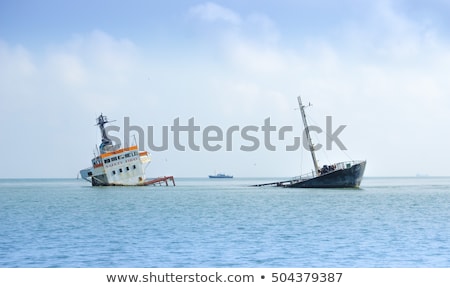 Zdjęcia stock: Sinking Ship