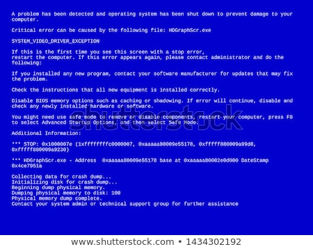 Foto stock: Computer Display With Bsod Error On White Operation System Crash