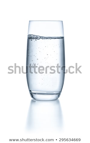 Cerca de un vaso de agua y hielo Foto stock © Zerbor