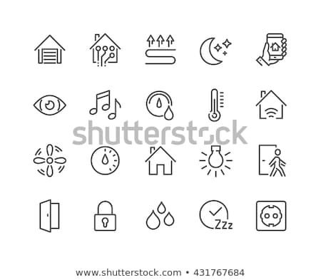 Foto stock: Internet Of Things And Smart Home Line Icons Set