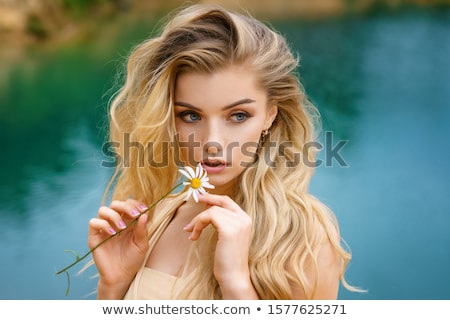 Stockfoto: Ortret · van · mooie · blonde · vrouw