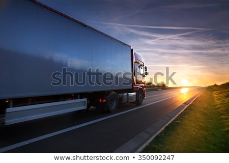 Stock foto: Chwerer · Transport-LKW-LKW · auf · einer · Straße