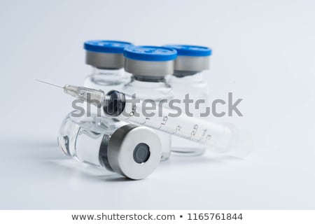 Stockfoto: Syringe And Medical Vials