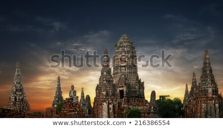 ストックフォト: Chai Watthanaram Temple Ruins Under Sunset Sky Ayutthaya Thailand