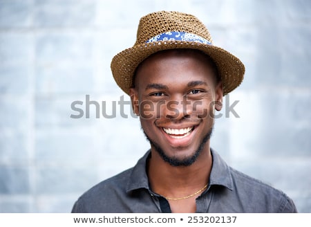 [[stock_photo]]: Ortrait · de · jeune · homme · noir · mignon · afro-américain