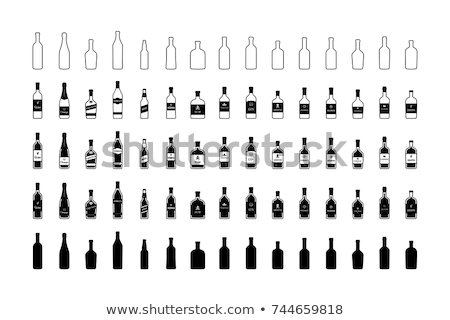 Foto d'archivio: Collection Of Scotch Whisky Bottle Set Vector