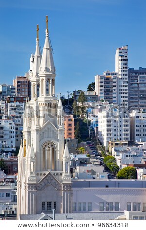 Foto d'archivio: Saint Peter Paul Catholic Church Steeples San Francisco Californ