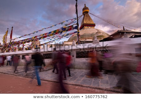 Foto stock: Kora People Walking Around Buddhist Shrine Boudhanath Stupa Nepal