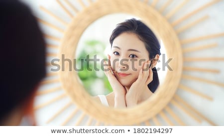 [[stock_photo]]: Expressive Beauty