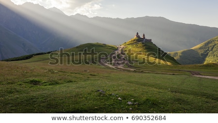 Foto stock: Church At The Foot Of The Caucasus Mountains