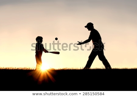 Foto stock: Happy Father And His Son Playing Baseball