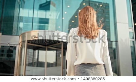 Foto stock: Girl With A Revolver