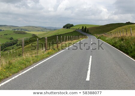 Stockfoto: E · A4120 · Road · To · Devils · Bridge · In · Wales · UK