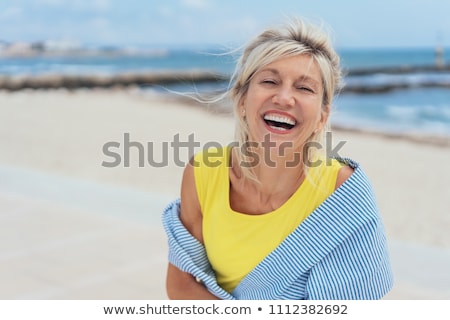 Foto stock: Ulher · curtindo · a · praia