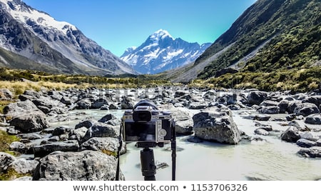 Foto stock: Nature Landscape Photography Photographer Shooting In New Zealand Beautiful Travel Destination Tour