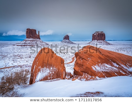 Zdjęcia stock: Monument Valley National Park After Sunset Utah Arizona Usa