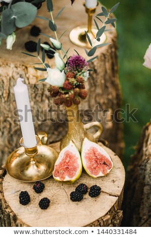 Stock fotó: Perfect Figs On Wood Plate