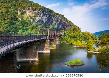 Stok fotoğraf: View Over Potomac River At Harpers Ferry