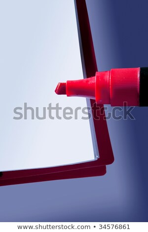 Puste miejsce na kopię notatnika z czerwonym dużym markerem Zdjęcia stock © lunamarina