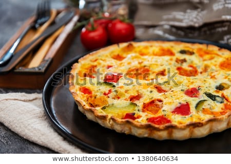 [[stock_photo]]: Ourgettes · et · tomates