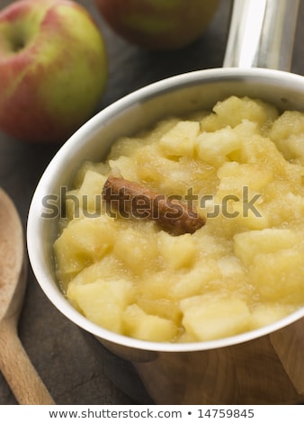 ストックフォト: Pot With Applesauce