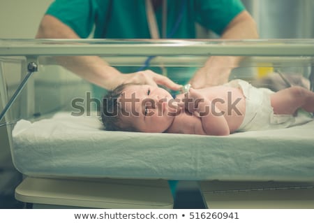 ストックフォト: Newborn Baby In Hospital Incubator