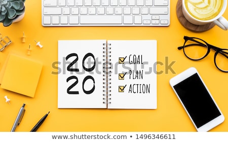 Stockfoto: Idea Text On Notepad