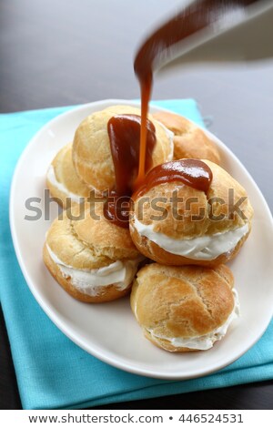 Sweet Buns Served With Chocolate Sauce Stockfoto © TanaCh