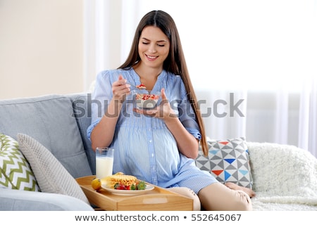 Zdjęcia stock: Drowa · Kobieta · W · Ciąży · Z · Mlekiem