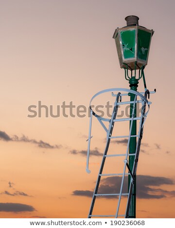 Stockfoto: Old Broken Street Lamp That Does Not Work