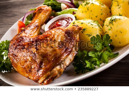 Foto d'archivio: Roasted Chicken With Potato Salad