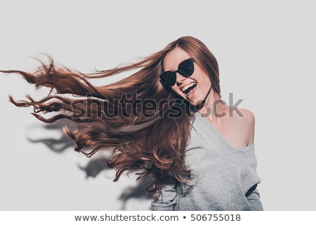 [[stock_photo]]: Ouger · est · cheveux