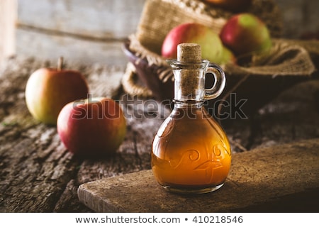 ストックフォト: Apple Vinegar On Wood