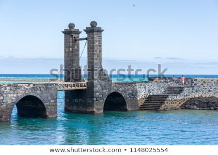 Stockfoto: Arrecife And Castle Of San Gabriel Lanzarote Canary Islands S