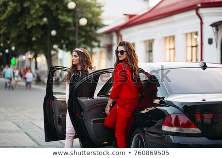 Foto stock: Sylish And Beautiful Brunette In Sunglasses After Beauty Salon