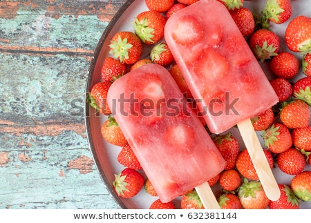 Сток-фото: Homemade Strawberry Popsicles